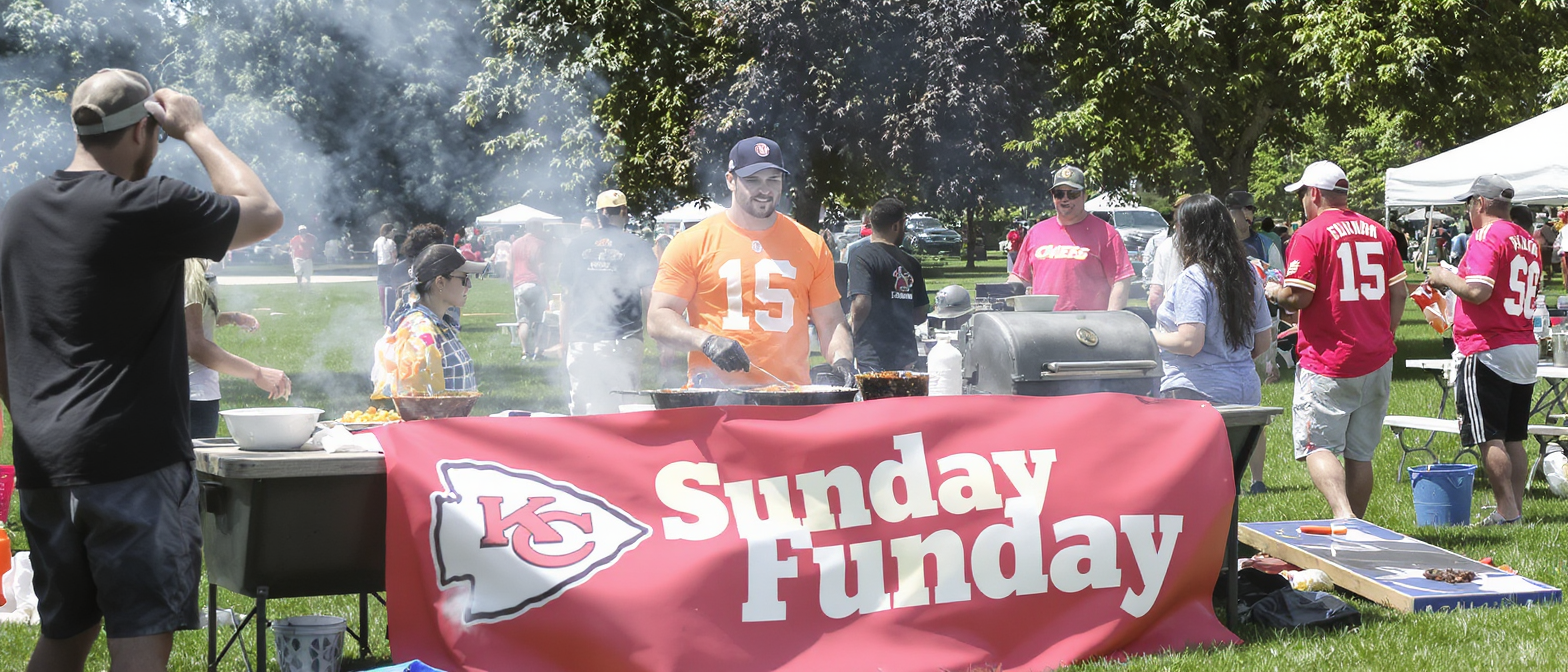 participez à une 'dimanche funday' exceptionnelle avec patrick mahomes grâce aux expériences exclusives d'airbnb. découvrez comment rendre vos dimanches inoubliables !